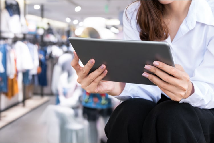 Conheça os diferenciais da Pós-graduação Varejo, Branding e Mercado de Consumo para você transformar seu aprendizado, sua carreira e o mercado