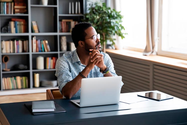 MBA ou Pós: qual é melhor para o seu momento de carreira?